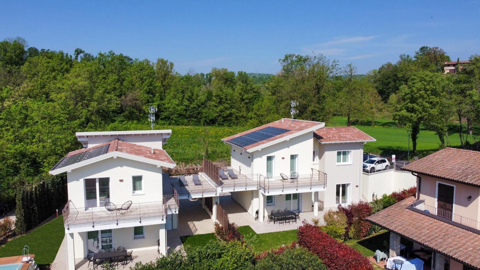 Luxury Villas Gardenia With Private Pool Padenghe sul Garda Zewnętrze zdjęcie